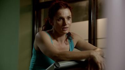 You putting your hand up, are you? - Wentworth
