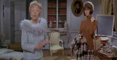 You rang, Miss Vicki? - Fitzwilly