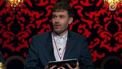 You read that, then you
completely improvised - Taskmaster