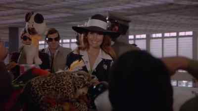 - You ready, darling?
- Yes. - The Last of Sheila
