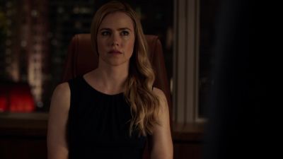 - You ready?
- I'm ready. - Suits