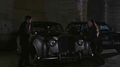 You ready?
One, two, three. - Relic Hunter
