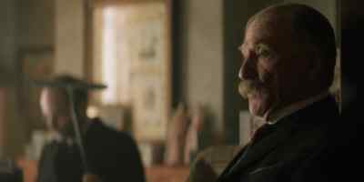 - You ready? - The Alienist