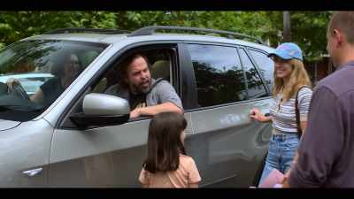 -You ready for the kidnapping?
-Yes. - Bump