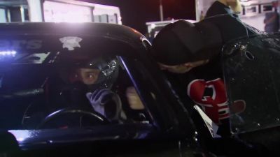 - You ready for this?
- Yup. - Street Outlaws