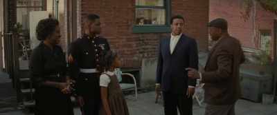 You ready, Troy?
Troy, you ready? - Fences