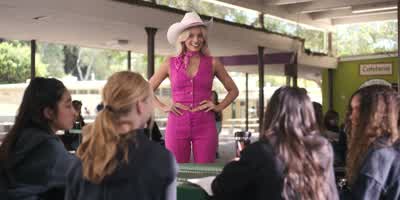 So you're like Barbie Barbie Like a professional bimboNo Barbie's not a bimboBarbie is a doctor and a lawyer and a senatorand a Nobel Prize winnerYou're a Nobel Prize winnerOh No not me but Barbie is - Barbie