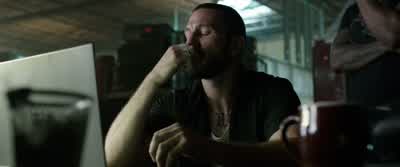 You recognize him? - Den of Thieves