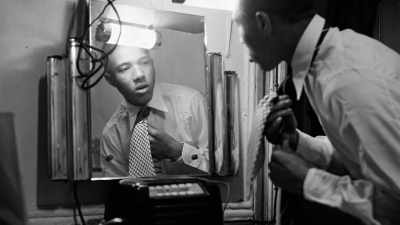 You had Red Jackson,
his difficult life coming up. - A Choice of Weapons: Inspired by Gordon Parks