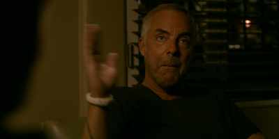 You remember that cop that got herself
kidnapped about four or five months ago? - Bosch: Legacy