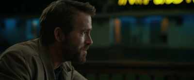 - You remember the pitch back, right?
- Oh, I… I remember the pitch back. - The Adam Project