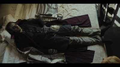 You remember the violin last night? - The Mallorca Files