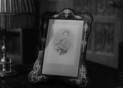 You were right, my dear. - Goodbye, Mr  Chips