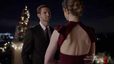 You were right, I,
we barely knew each other - A Merry Christmas Match