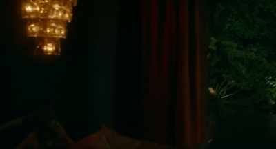 -You’re exploiting Annette.
-No, not really! - Annette