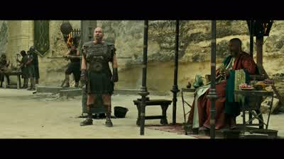 You. Hanno, get up. - Gladiator II