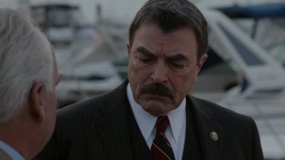 You said you wanted to retire
with honor, Detective. - Blue Bloods