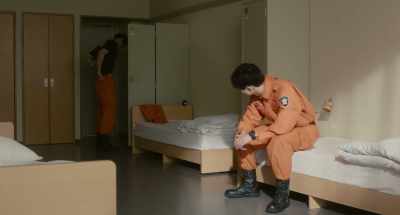 You said you'd save lives 
even if we collapsed. - My Boyfriend in Orange