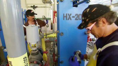 YOU SAY SULFITES OR SULFUR? - Dirty Jobs