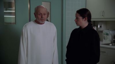 You scared me. - Charmed