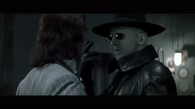 -You scratched me. - The League of Extraordinary Gentlemen