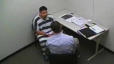 - You see, his arms are
open, he's pretty relaxed, - Interrogation Raw