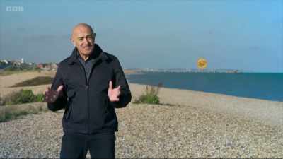 You see, in space,
distances are so vast - Secrets of Size: Atoms to Supergalaxies