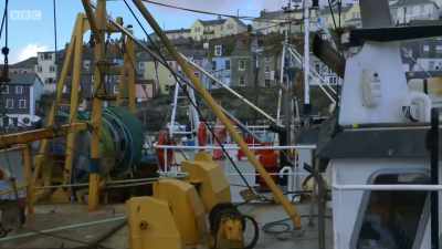 You see her moving around hellish. - Cornwall: This Fishing Life