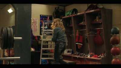 -You seem good.
-[laughter] - Heels