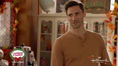 - You seem really confident
about what Aunt Dee would want. - Sweet Autumn