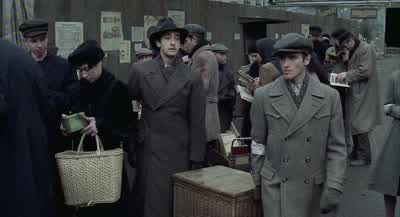 You sell anything? - The Pianist