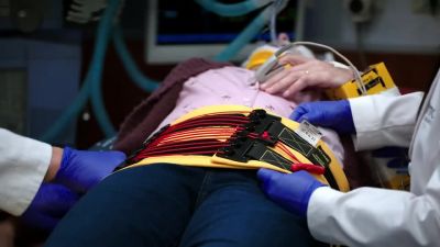 You set?
- Don't wait for me. - Chicago Med