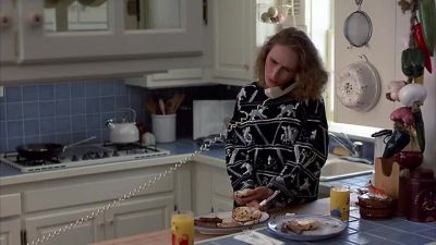 You shared a motel room with a stranger Are you crazy - Planes, Trains &amp; Automobiles