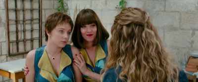 - You should absolutely go.
- That's what I'm saying. - Mamma Mia! Here We Go Again