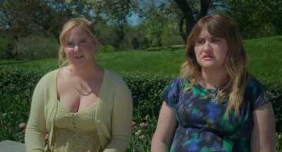 -You should be. I hate my husband.
-[scoffs] - Kinda Pregnant
