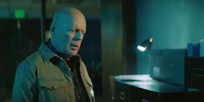 - You should be thanking me.
- "Busted wide open." - Wire Room