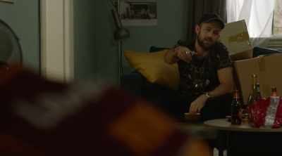 You should chuck some vinegar
in that bowl, bro. - The Other Guy