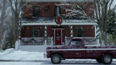 - You should come tonight.
- I would love to see Nicole. - A Merry Christmas Wish
