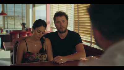 You should know better
than to walk away - Chapel