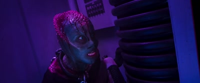 - You should learn to say please - Alien Planet