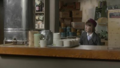 You shouldn't be doing all this
on your own. - Call the Midwife