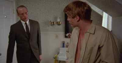 You shouldn't be reading
that kind of junk, Robert. - Slaughterhouse Five