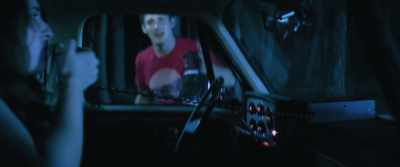 - You shouldn't do that.
- Can we have somebody please? - Final Summer