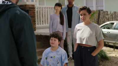 - You shouldn't have cheated
with my dad's girlfriend. - Council of Dads
