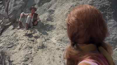 - You shouldn't have let him go alone.
- His idea. - The Valley of Gwangi