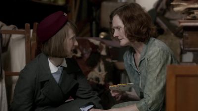 You shouldn't have to put up
with this. - Call the Midwife