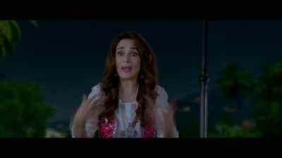You shouldn't raise
your hands on elders - Total Dhamaal