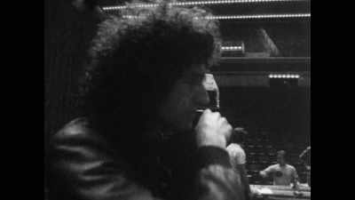 # You should've been sweeping up - Queen: Rock the World