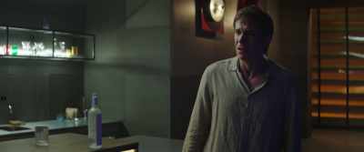 You should've never stopped
singing and acting. - LX 2048