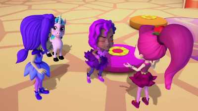 - You should've seen your face.
- It's not funny! - Rainbow Rangers
